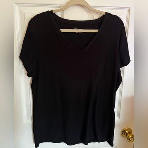 stretchy black shirt XL